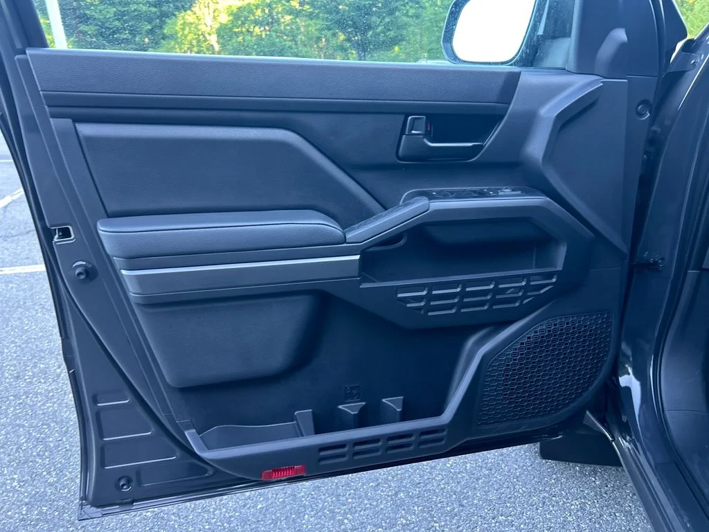 New 2026 Underground Toyota SR5 image 18