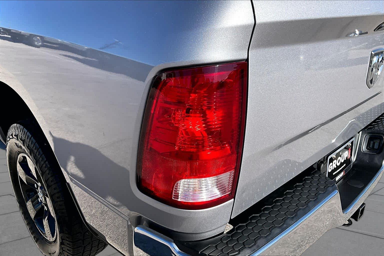 Used 2019 Billet Silver Metallic Clearcoat Ram Tradesman image 28