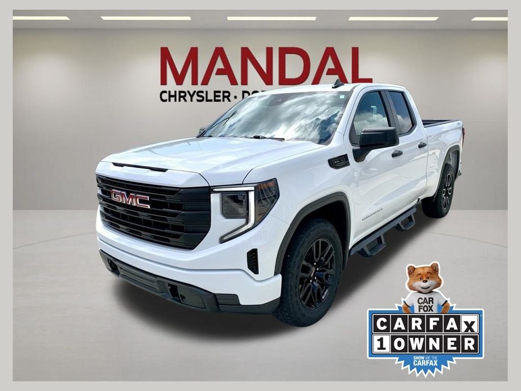 2023 GMC Sierra 4WD Double Cab Standard Box Pro's photo