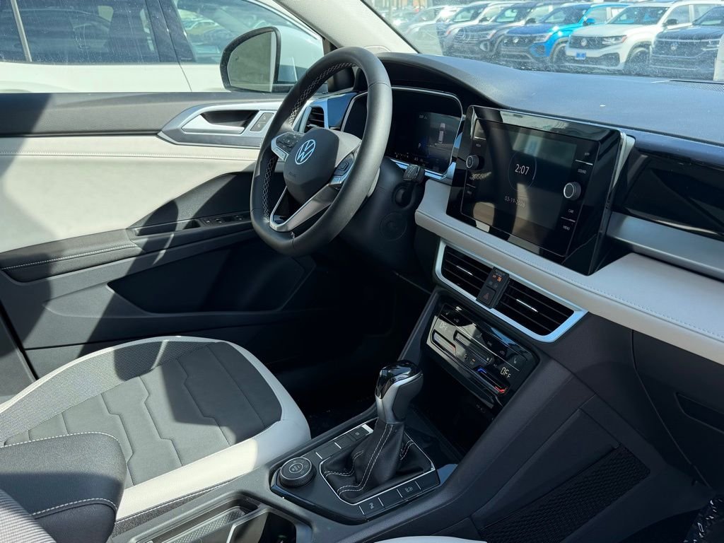 New 2026 Monument Gray Volkswagen 1.5T SE image 13