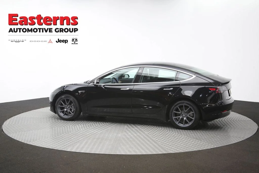 Used 2019 Black Tesla Long Range image 55