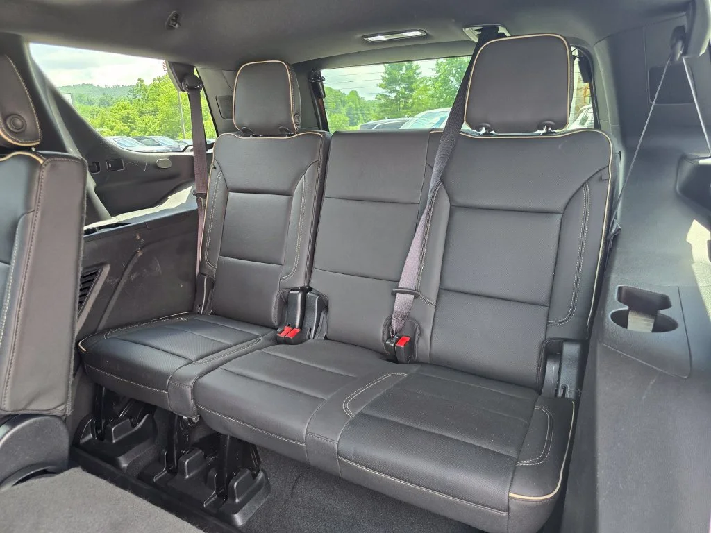Used 2023 Beige GMC SLT image 12