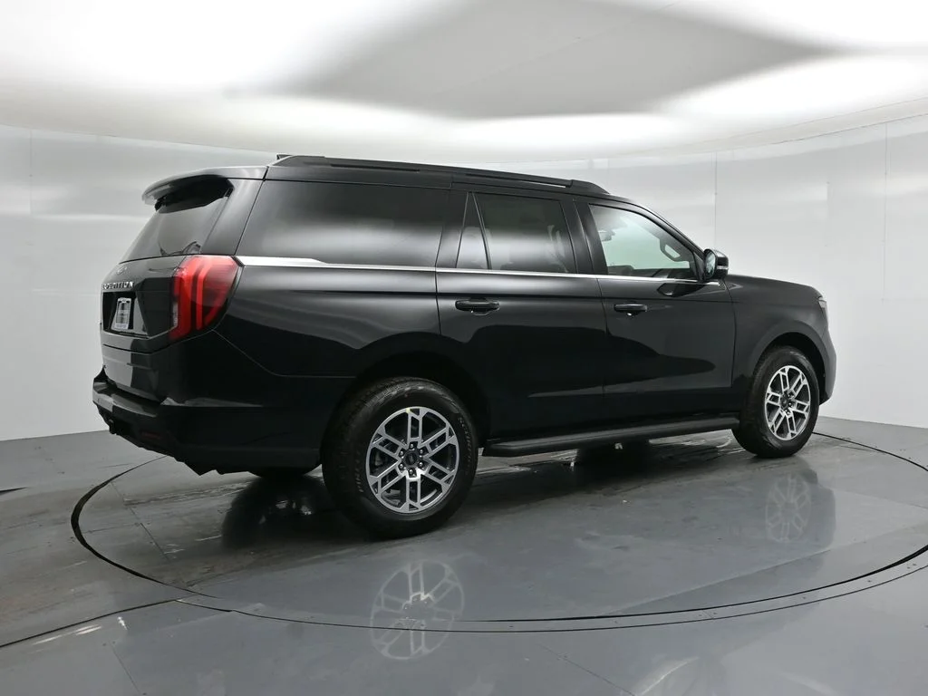 New 2026 Black Ford Active image 26