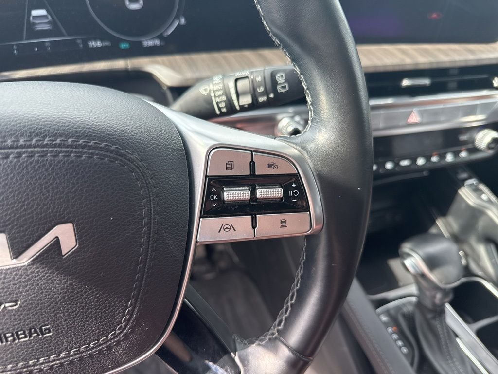 Used 2023 Black Kia SX X-Line image 19