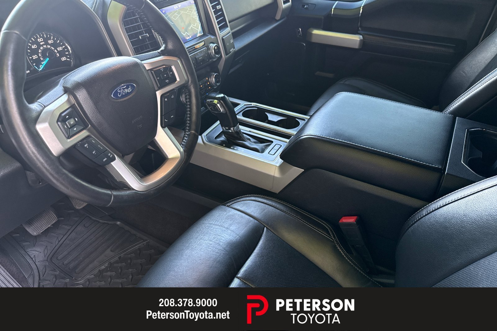 Used 2020 White Ford Lariat image 9
