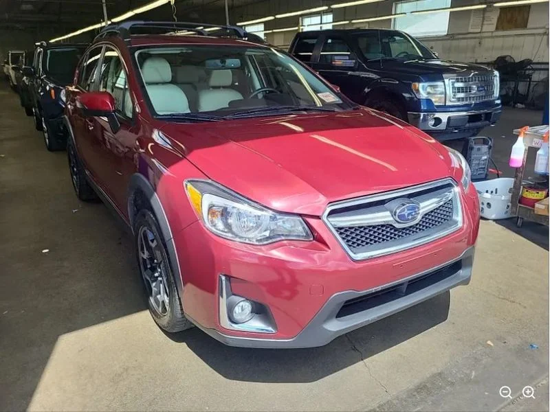 Used 2016 Venetian Red Pearl Subaru Limited image 4