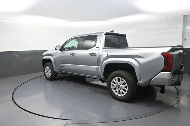 Used 2025 Silver Toyota SR5 image 53