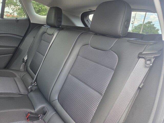 Used 2024 Summit White Chevrolet LT image 22