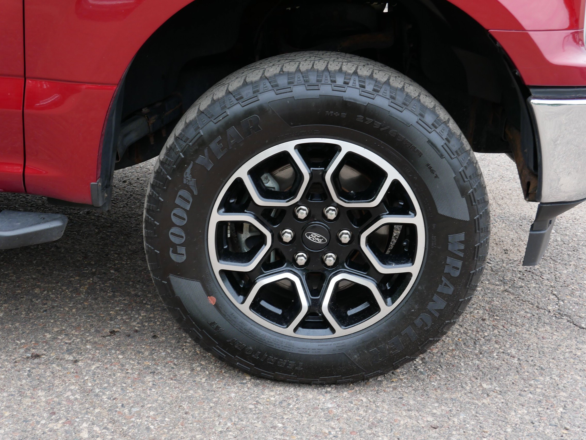 Certified Used 2019 Ruby Red Metallic Ford XLT image 7