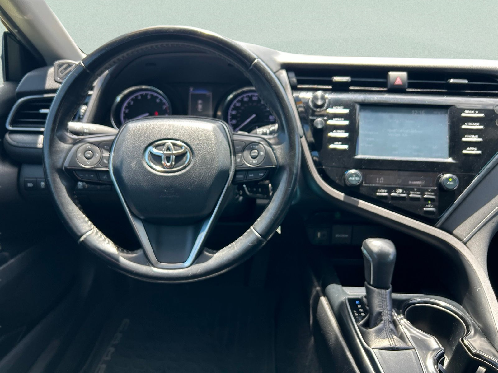 Used 2019 Blue Toyota SE image 23