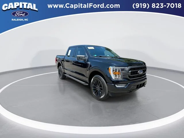 Used 2023 Black Ford XLT image 2