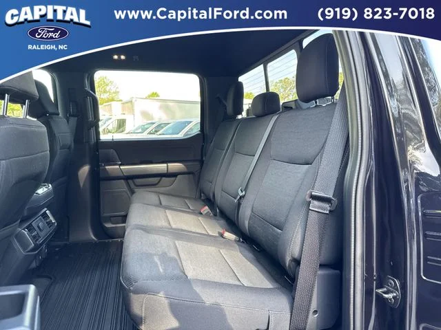 Used 2023 Black Ford XLT image 19