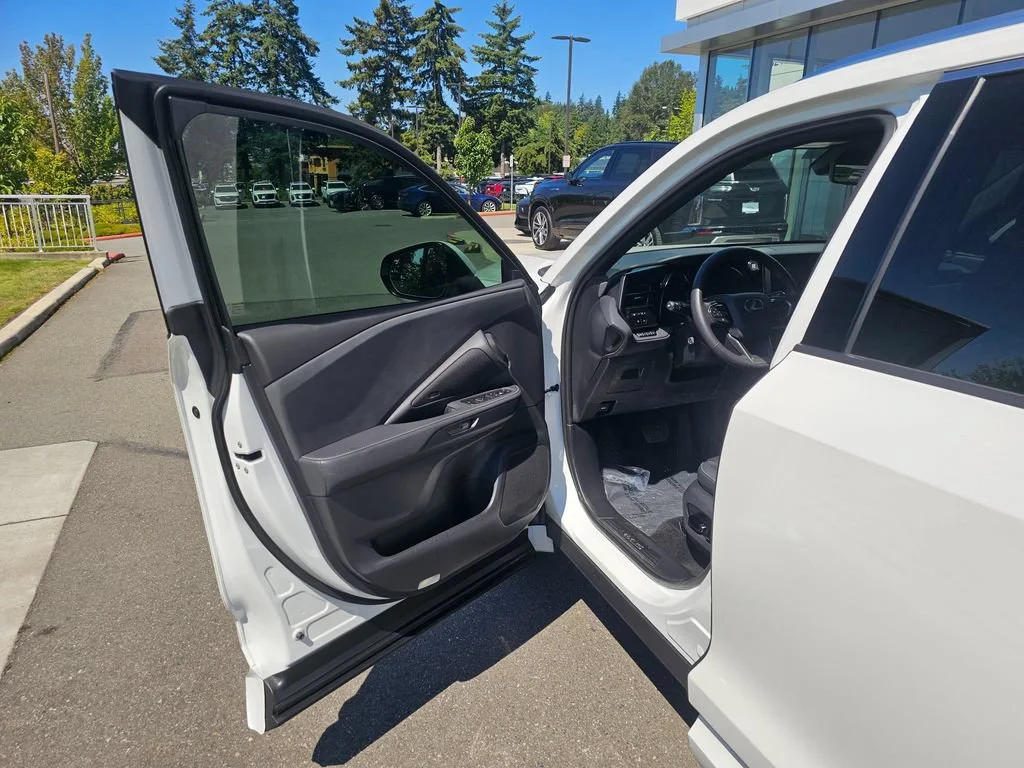 Used 2024  Lexus TX 350 image 21