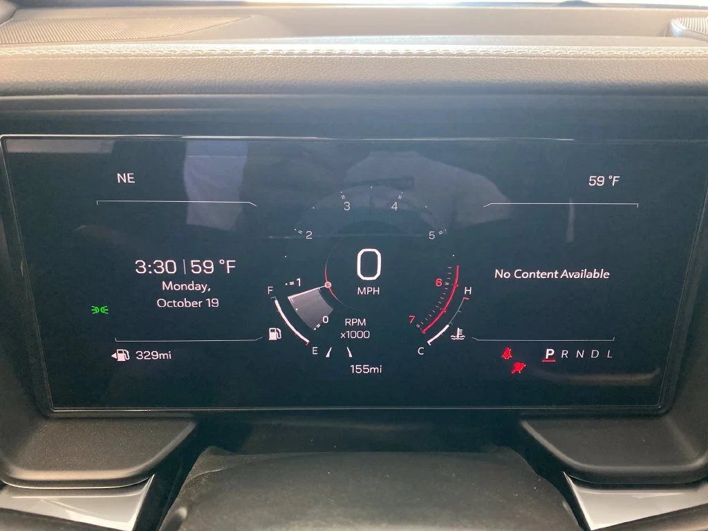 New 2027 Summit White GMC Elevation image 18