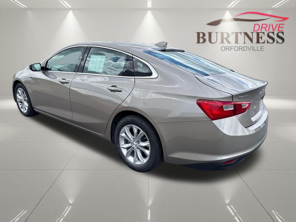 Used 2023 Gray Chevrolet LT image 6