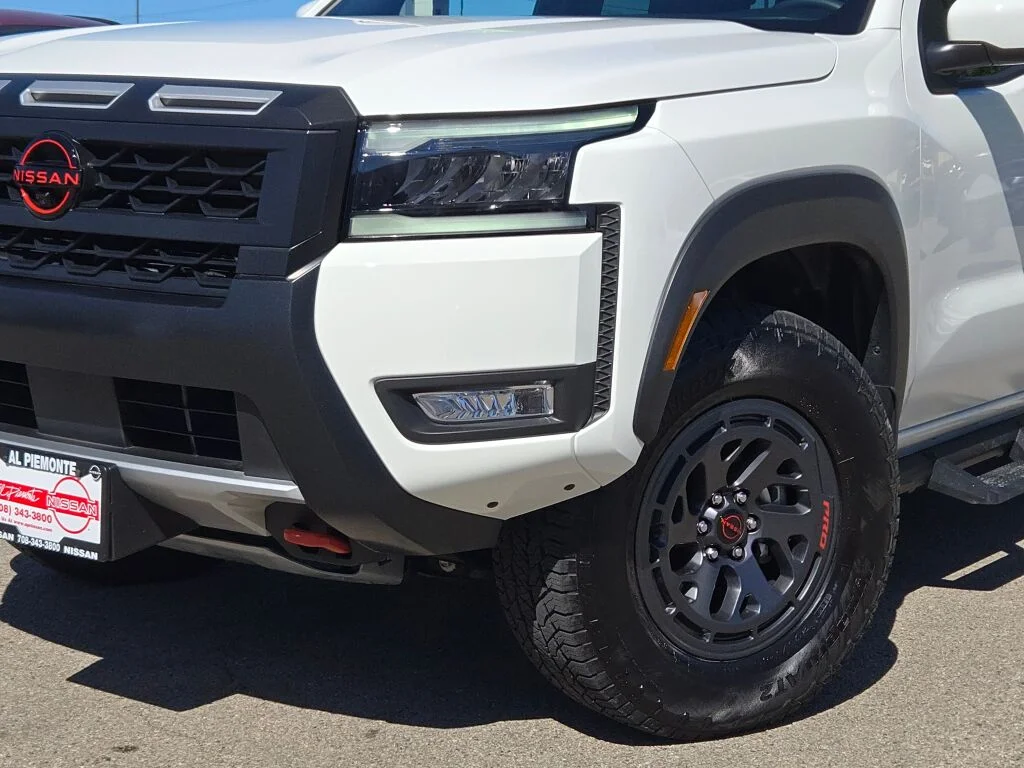 Certified Used 2026 White Nissan PRO-4X image 3