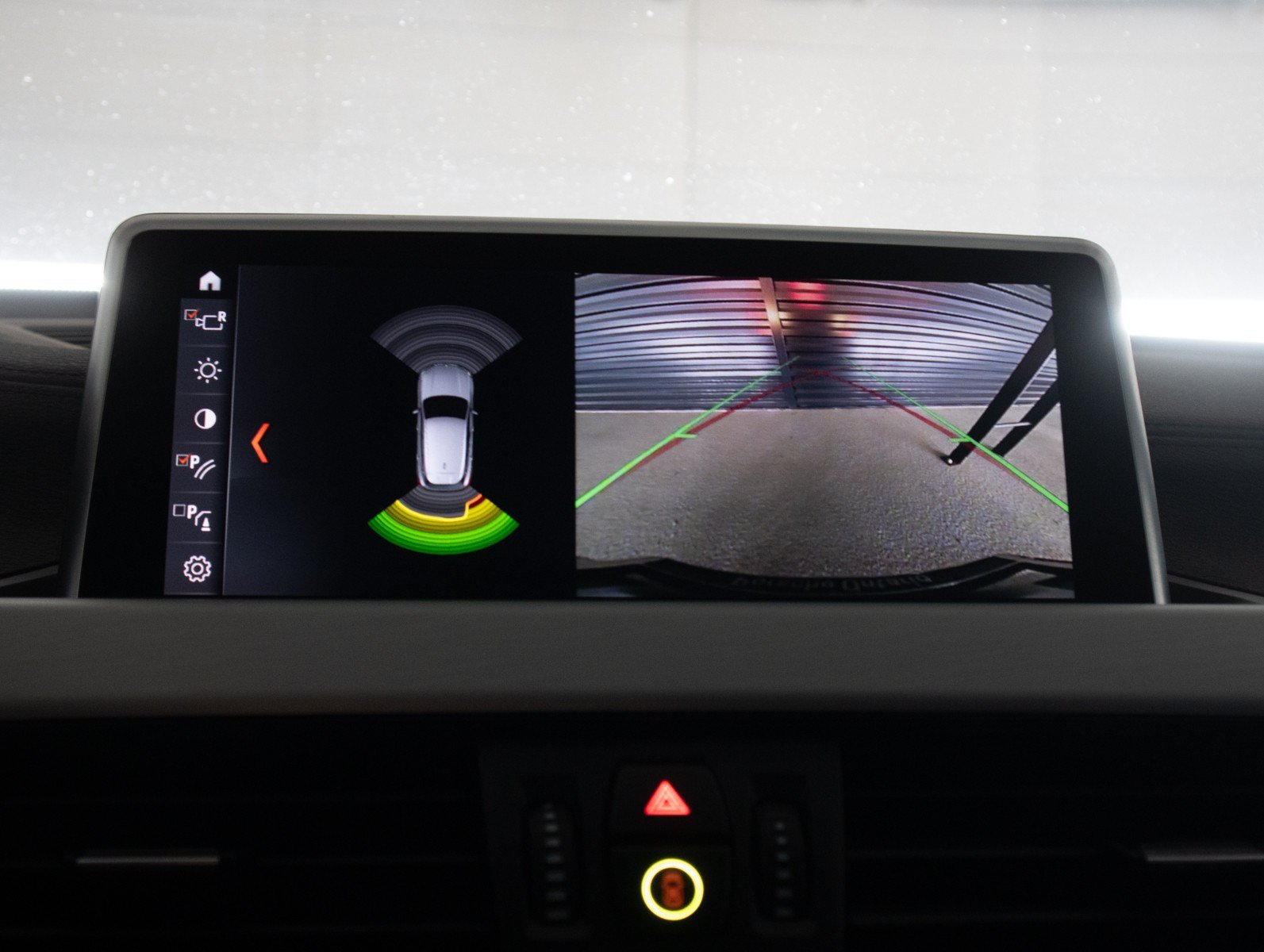 Used 2020 Jet Black BMW sDrive28i image 19