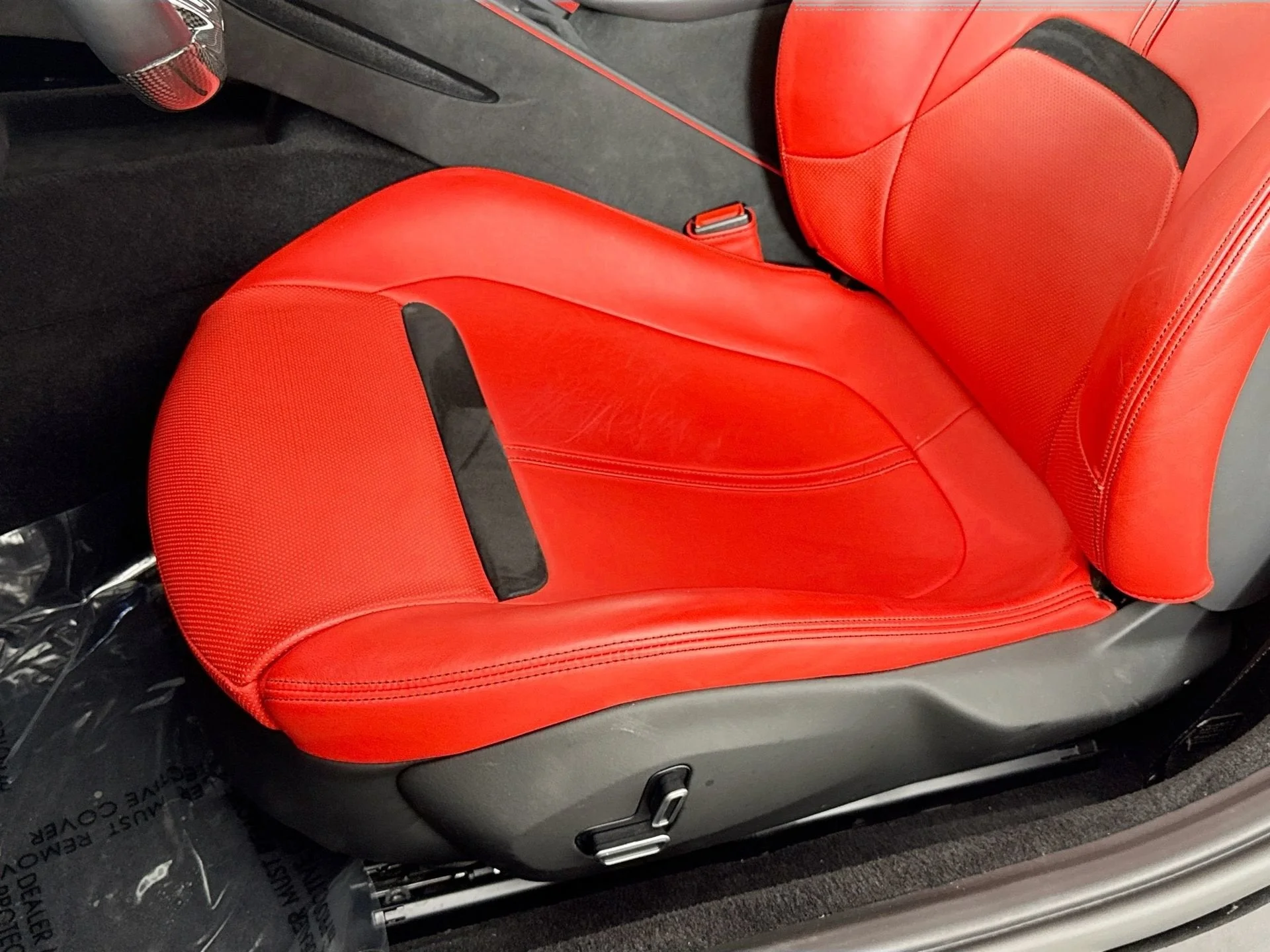 Certified Used 2022 Nero Daytona Ferrari Base image 18