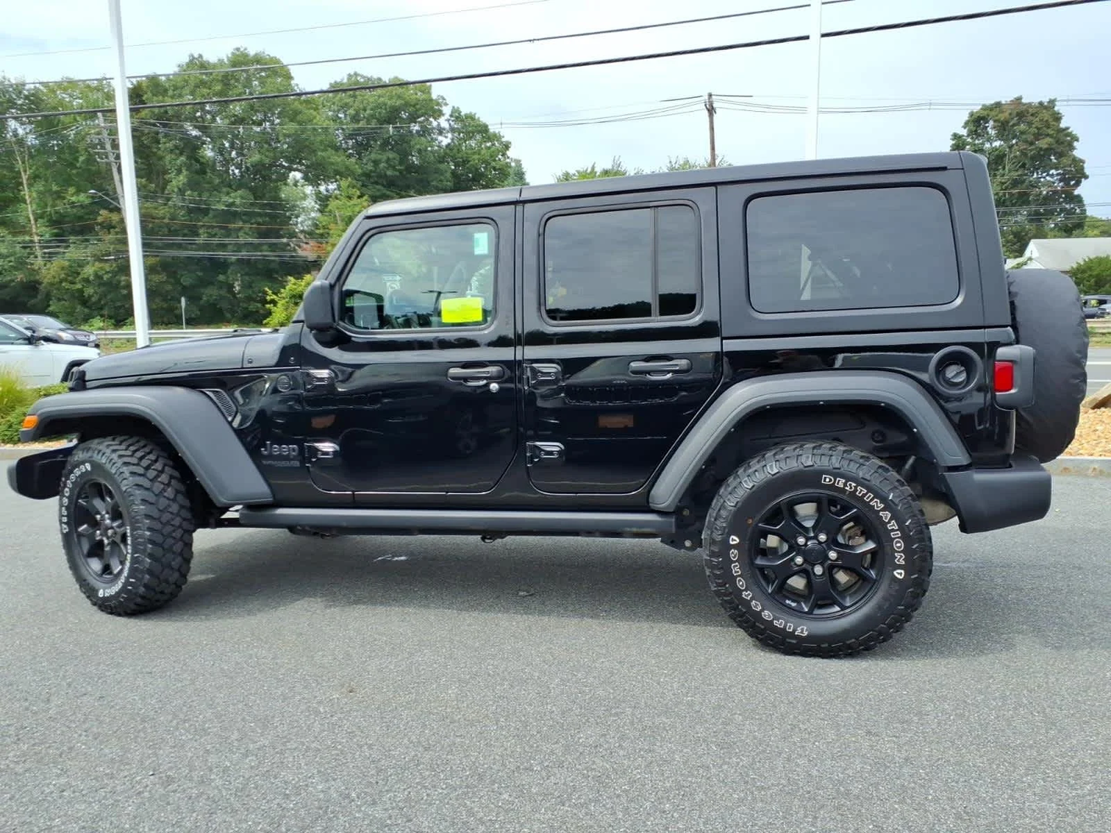 Certified Used 2022 Black Clearcoat Jeep Unlimited Willys image 12