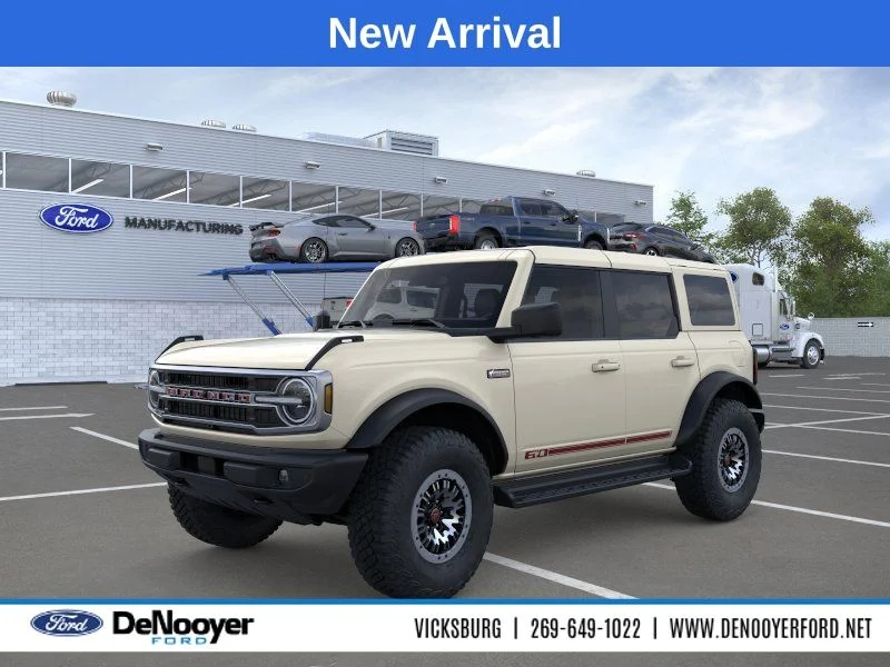 2026 Ford Bronco Outer Banks 4x4's photo