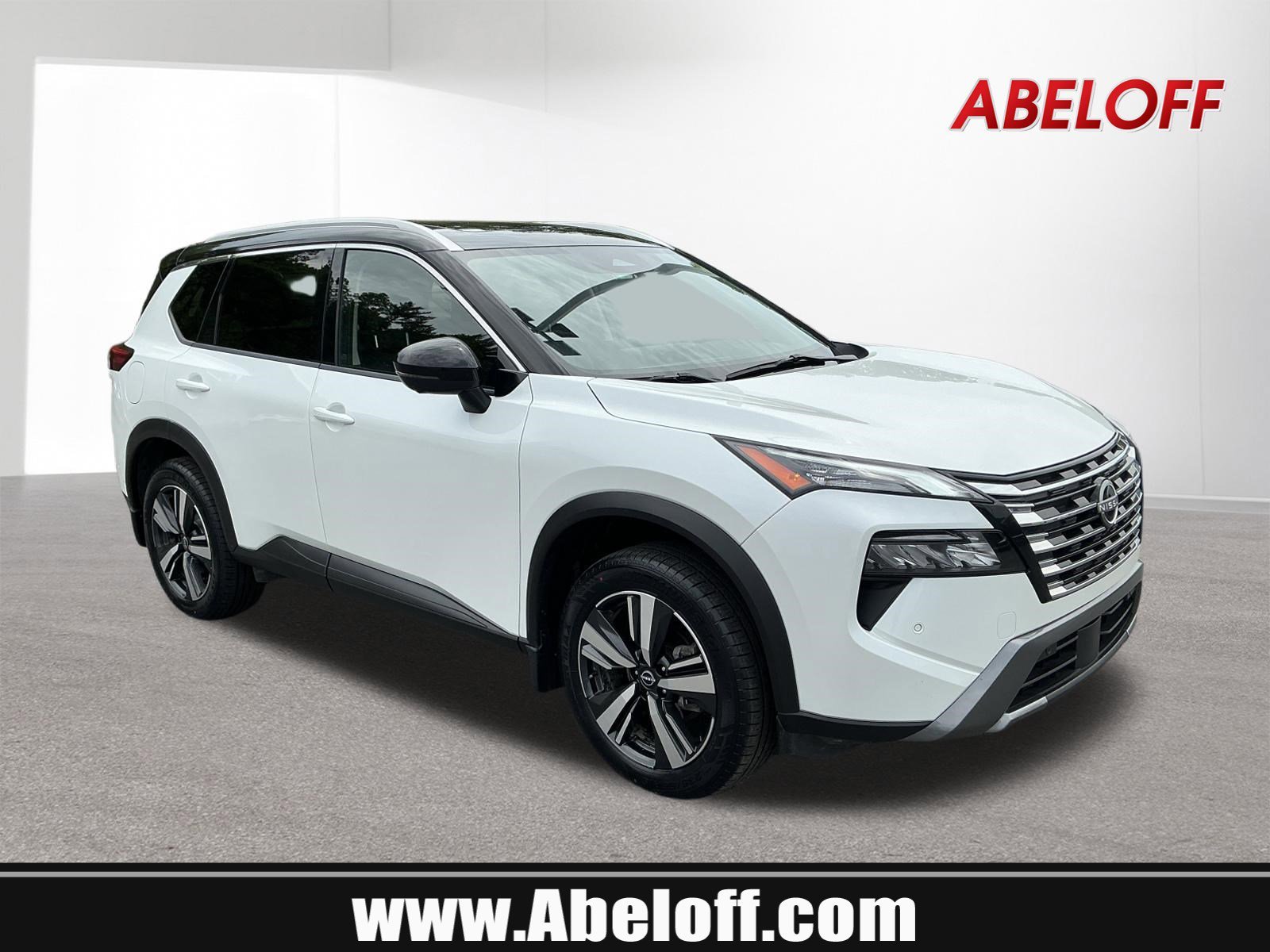 2024 Nissan Rogue SL AWD's photo