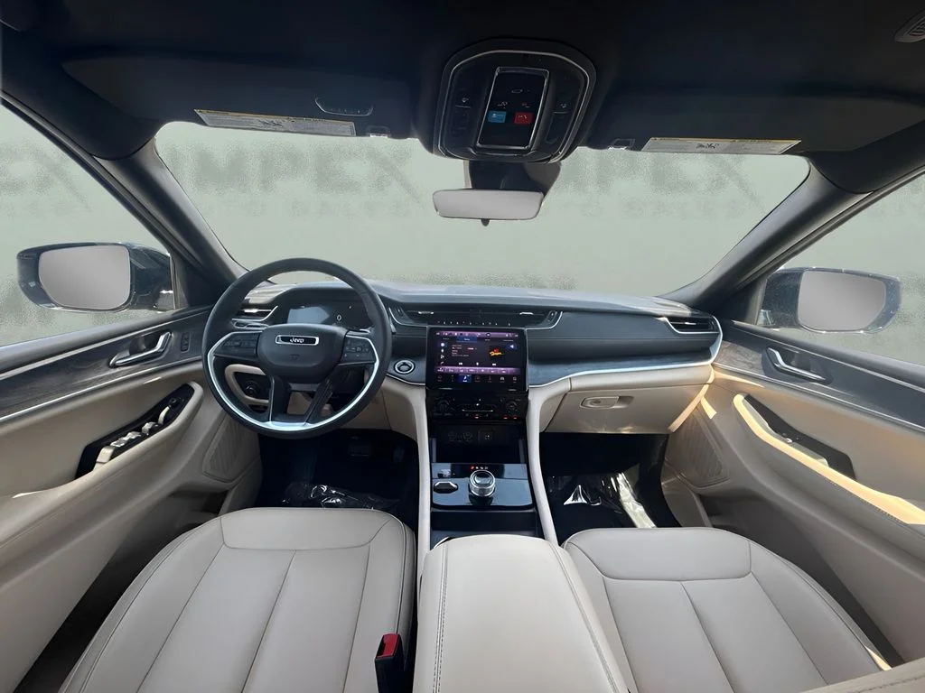 Used 2025 Gray Jeep Limited image 12