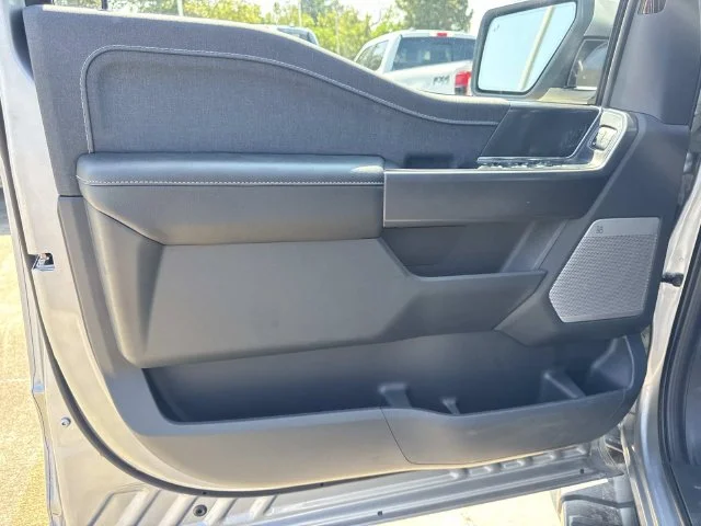 New 2026 Iconic Silver Metallic Ford Lariat® image 46