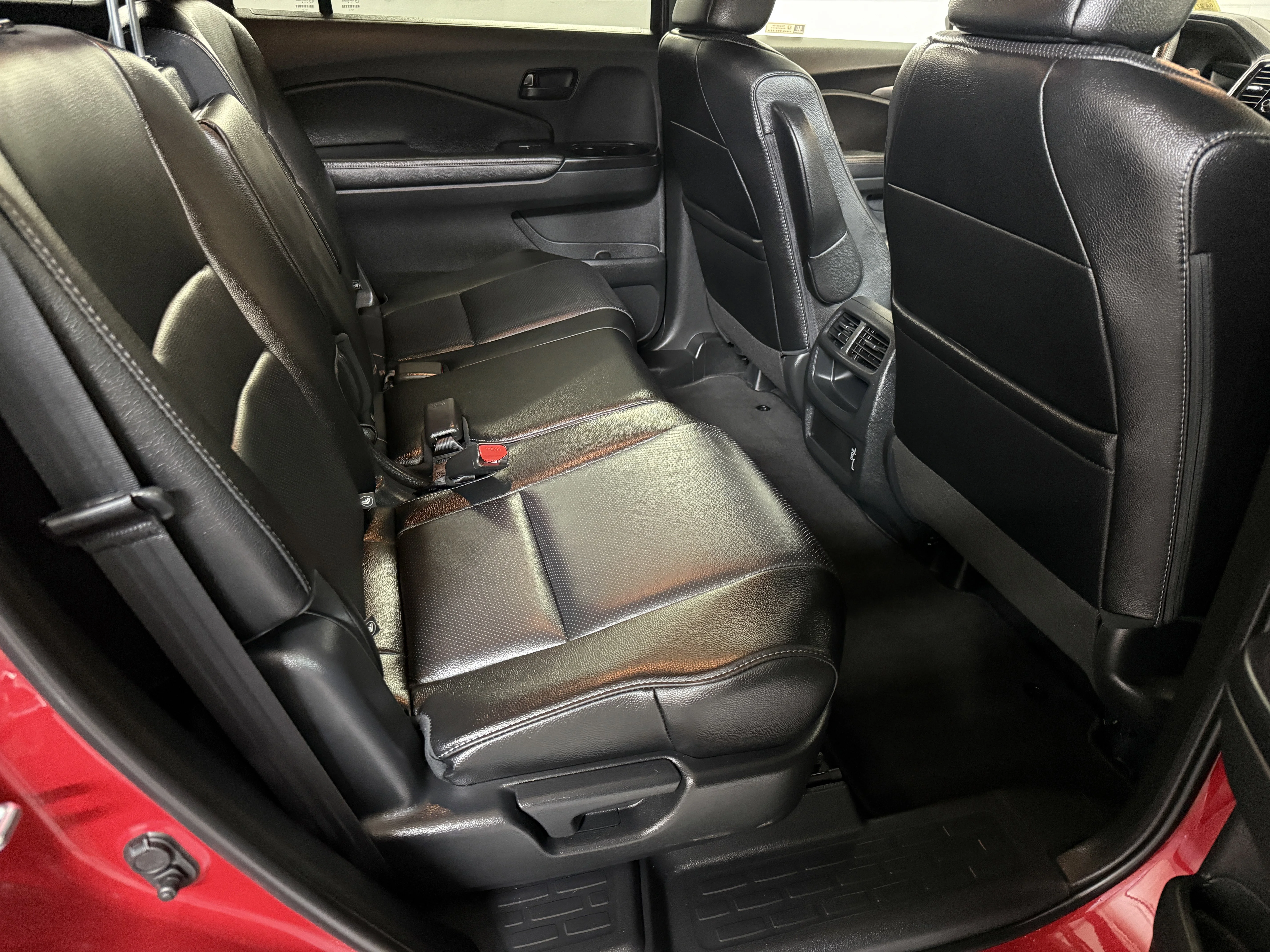 Certified Used 2023 Radiant Red Metallic II Honda EX-L image 21