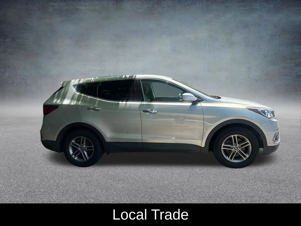 Used 2018 Sparkling Silver Hyundai 2.4 Base image 3