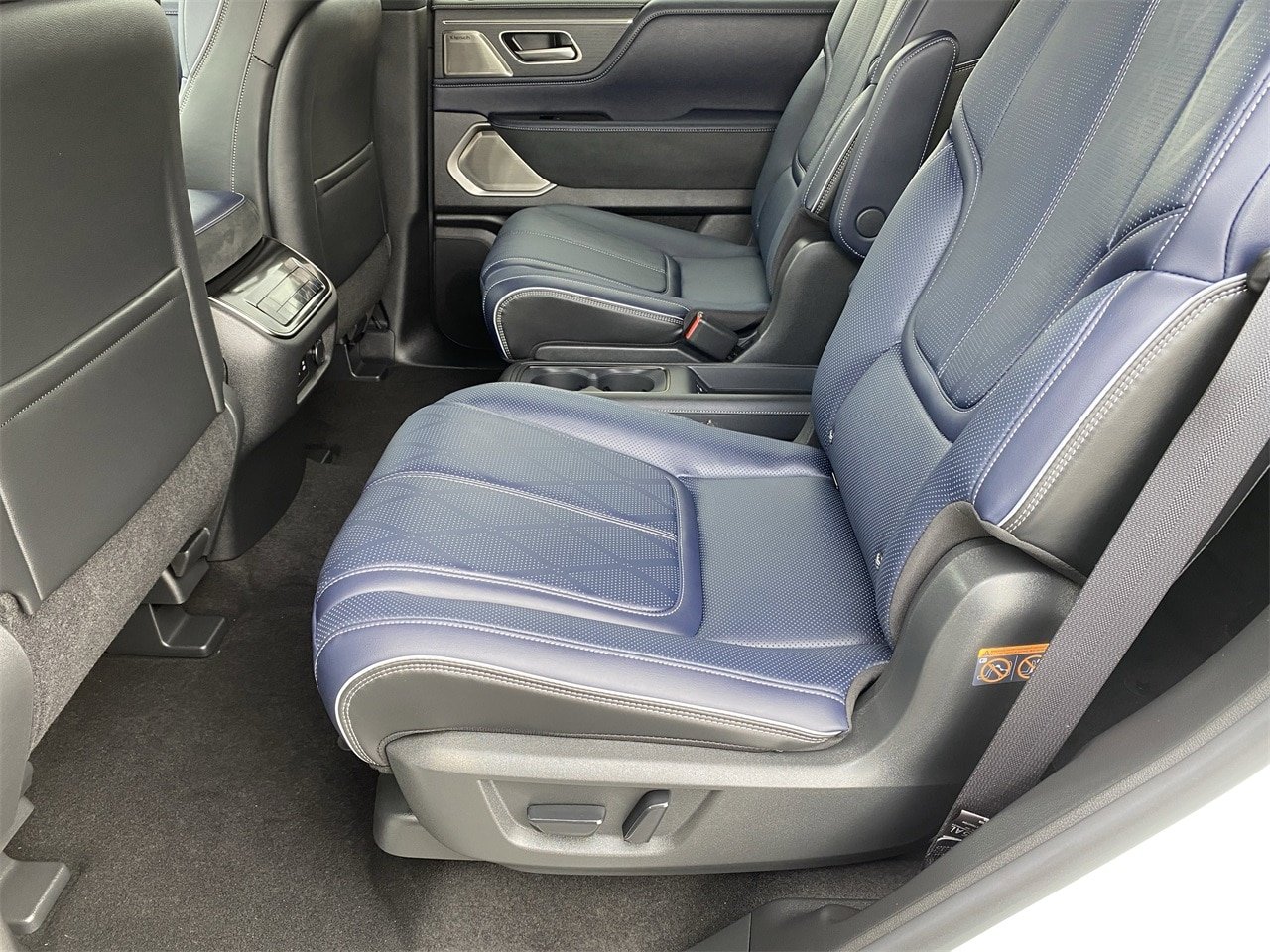 2026 INFINITI QX80 Sport - Photo 16