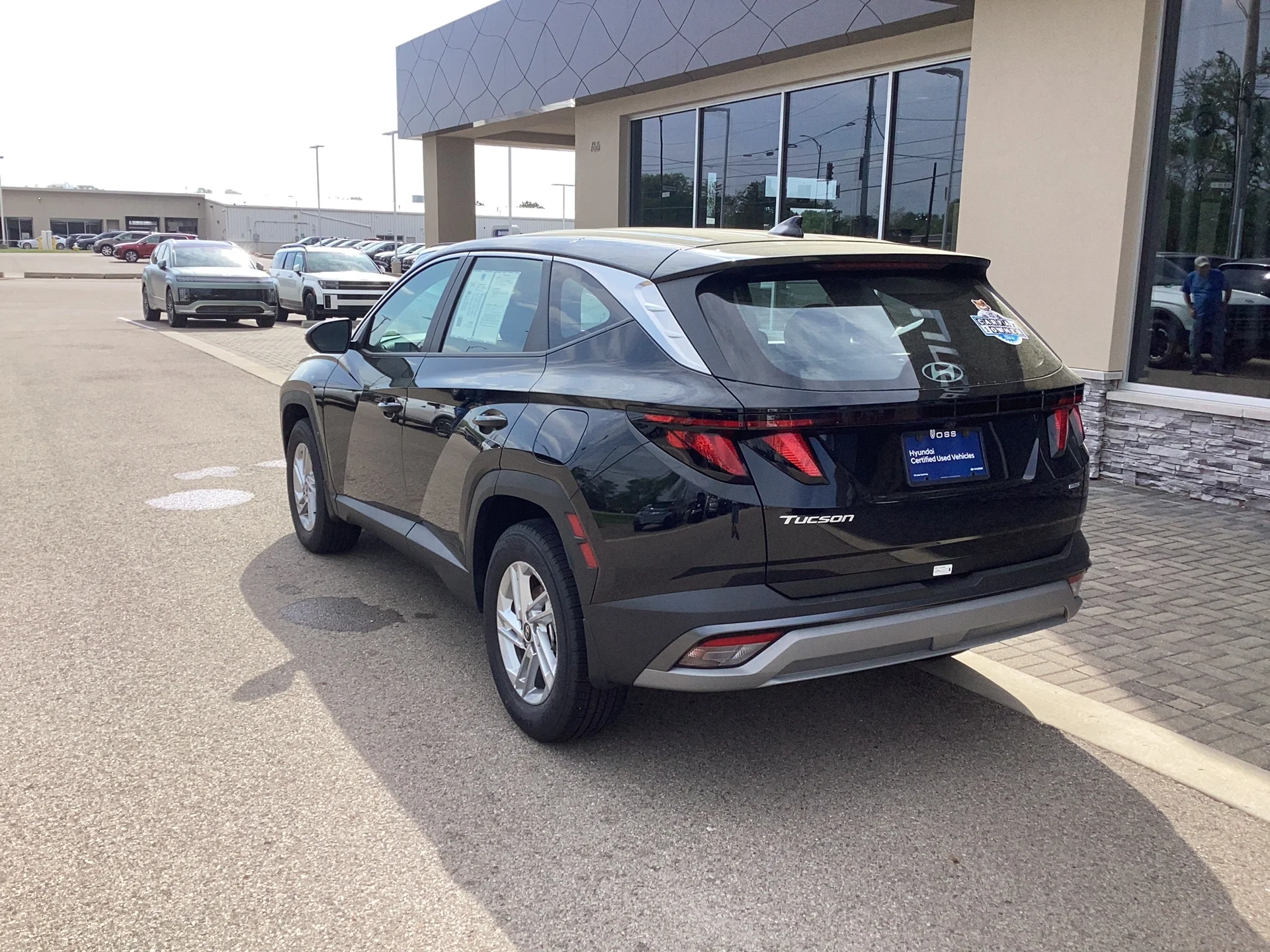 Certified Used 2026 Phantom Black Pearl Hyundai SE image 6