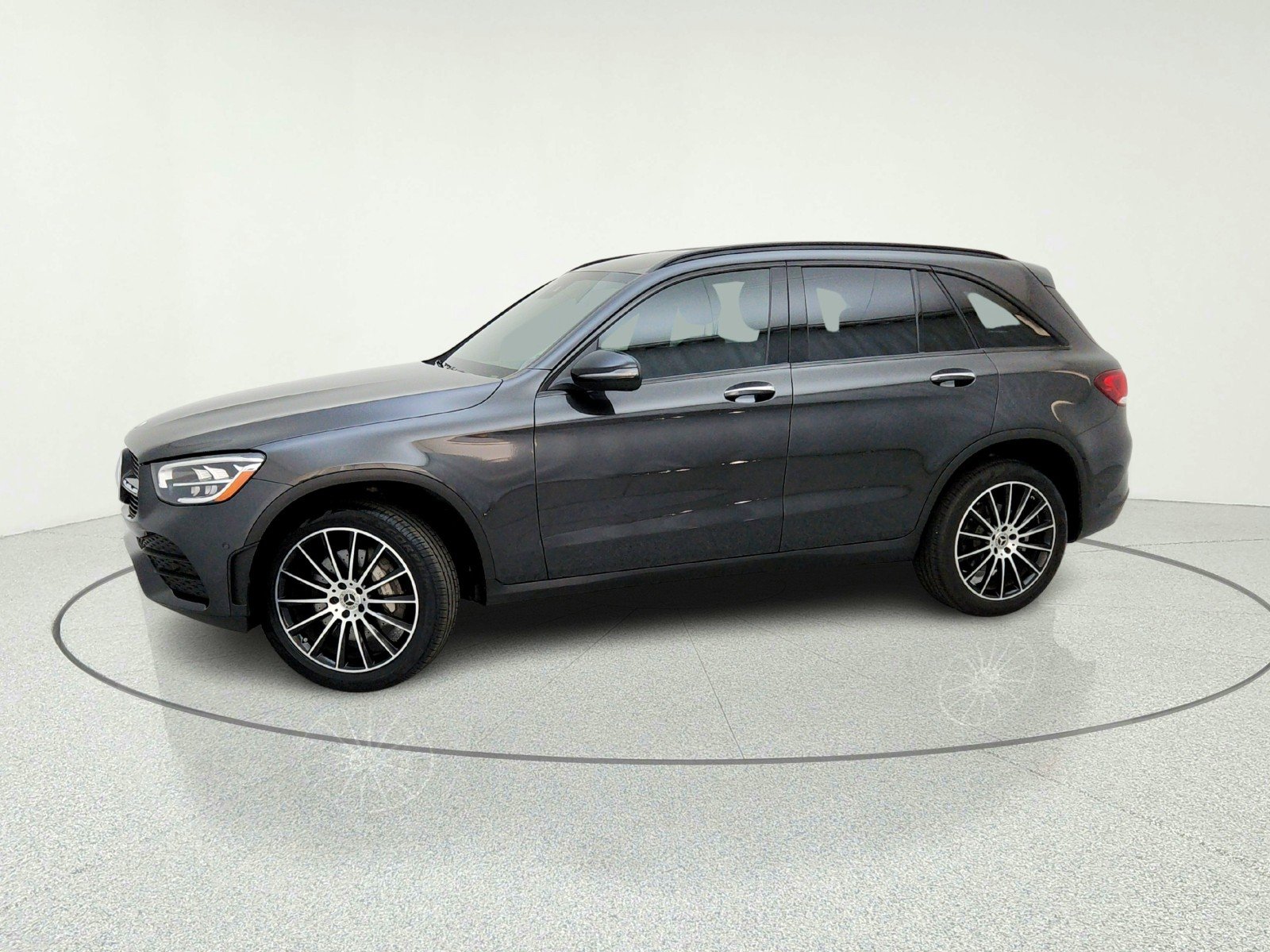 Certified Used 2022 Graphite Grey Metallic Mercedes-Benz GLC 300 image 15