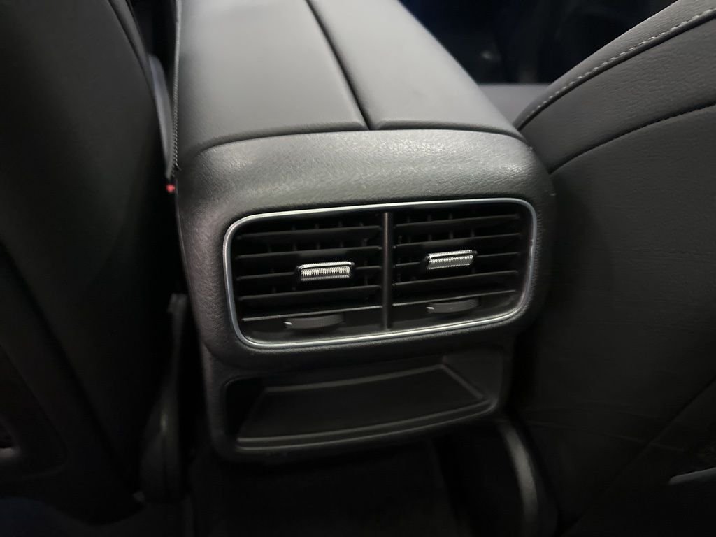 Used 2026 White Mercedes-Benz GLE 450 image 24