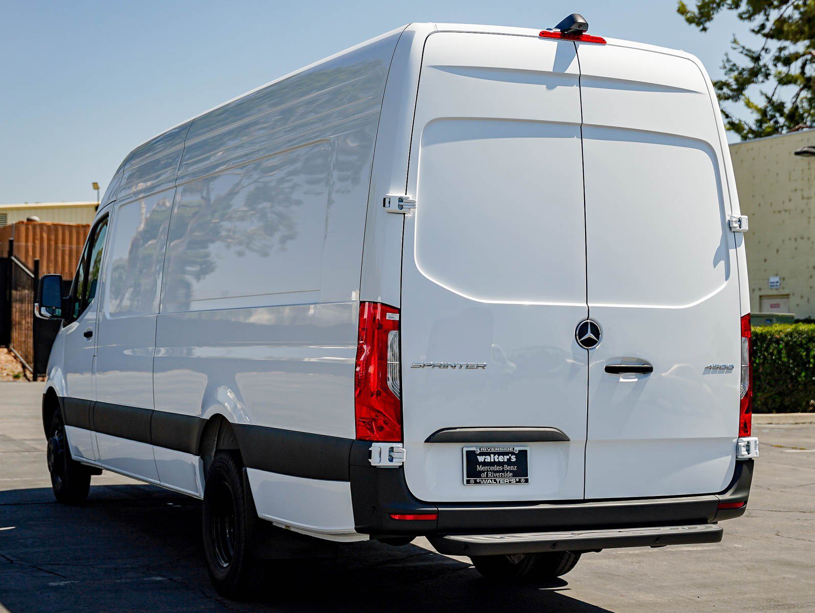 New 2026 Arctic White Mercedes-Benz 4500 High Roof I4 Diesel HO 170 Extended RWD image 6