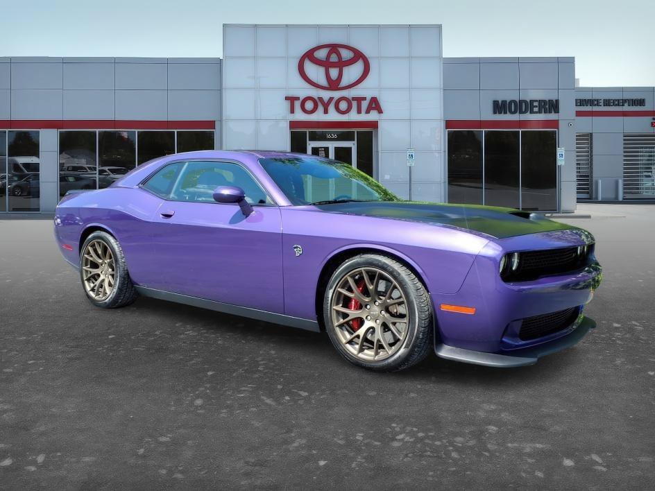 Used 2016 Plum Crazy Pearlcoat Dodge SRT Hellcat image 9