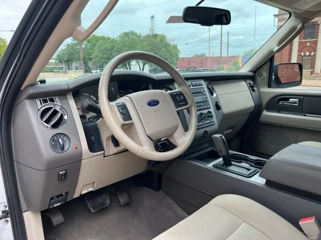 Used 2012  Ford XLT image 15