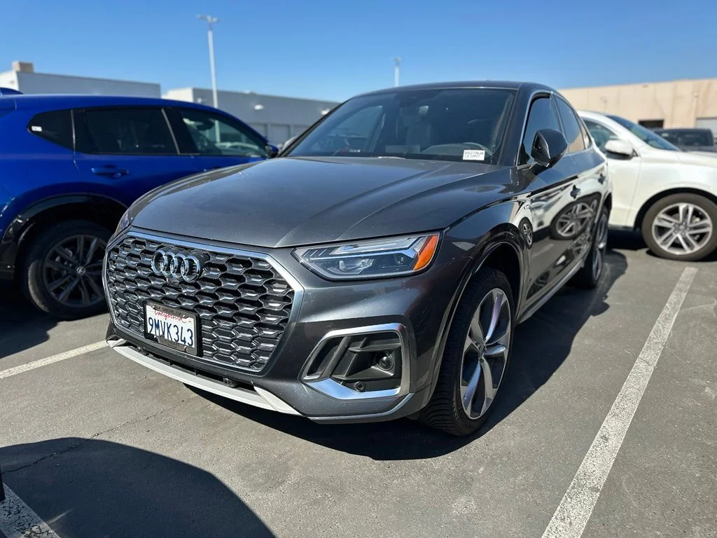 Used 2024 Daytona Gray Pearl Effect Audi 45 S line Premium image 3