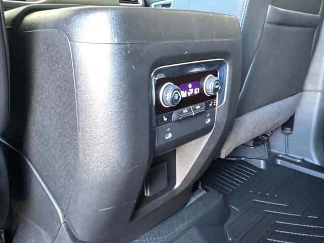 Used 2022 Summit White Chevrolet Z71 image 29
