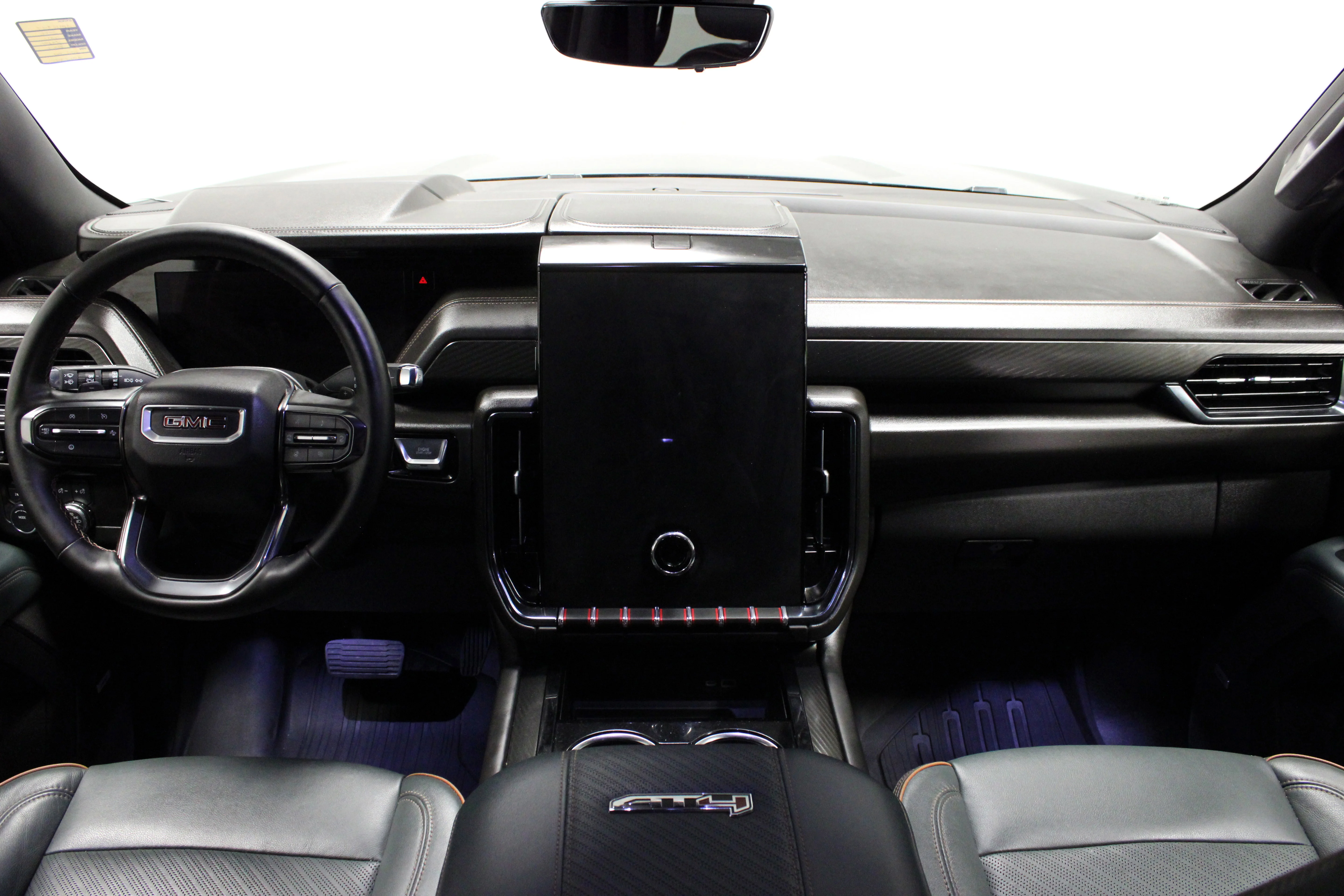 Used 2025 Onyx Black GMC AT4 image 22