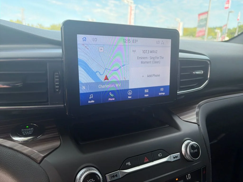 Used 2020 Black Ford Limited image 22