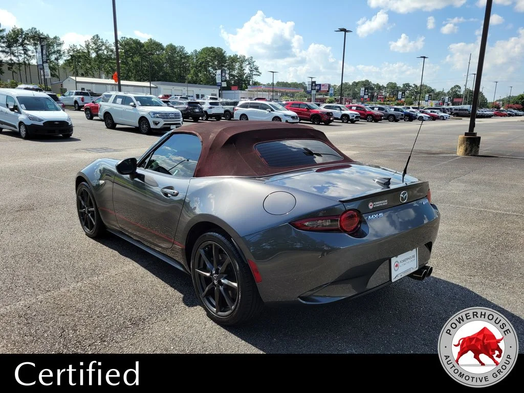 Used 2018 Gray Mazda Club image 4