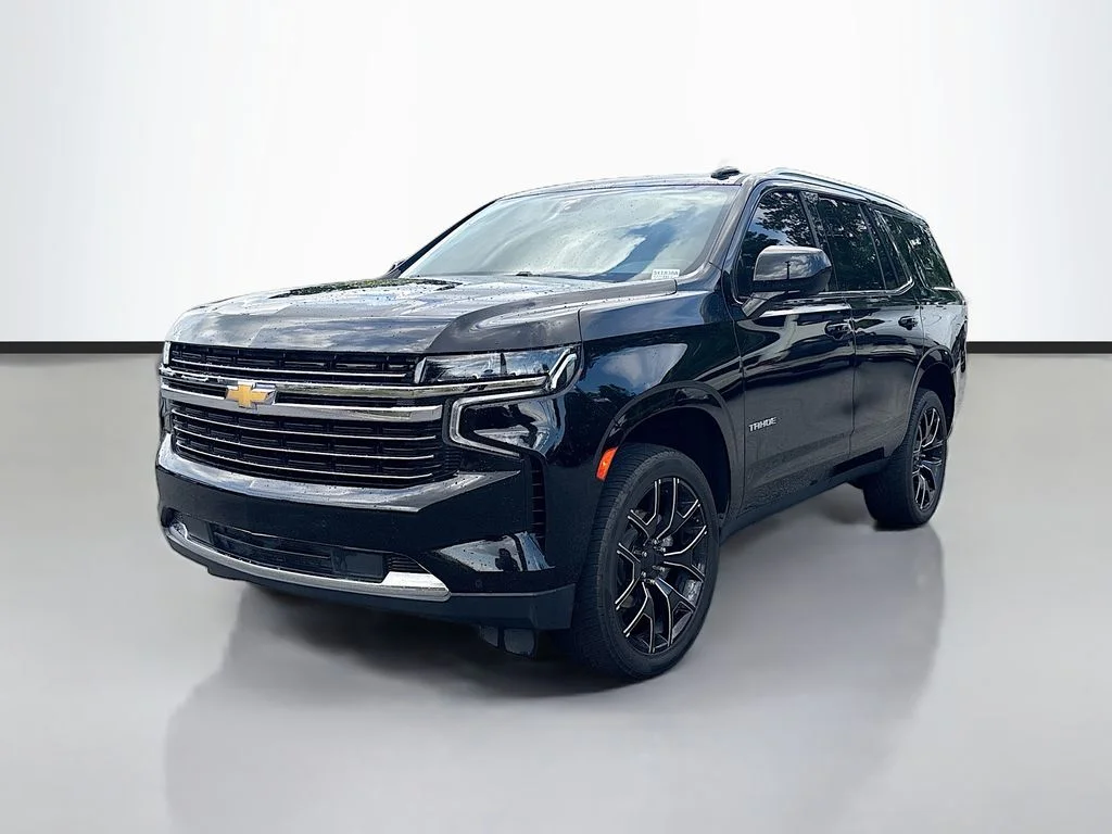 Used 2023 Black Chevrolet LT image 7