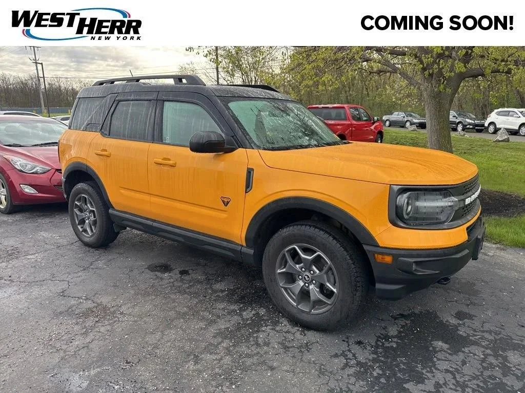 Used 2021 Orange Metallic Ford Badlands image 18