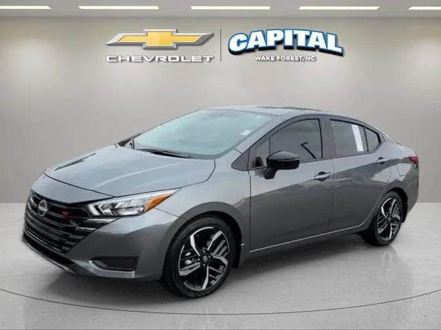 2025 Nissan Versa 1.6 SR CVT's photo