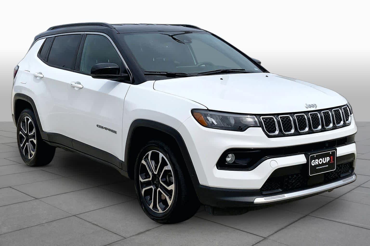 Used 2023 Bright White Clearcoat Jeep Limited image 3