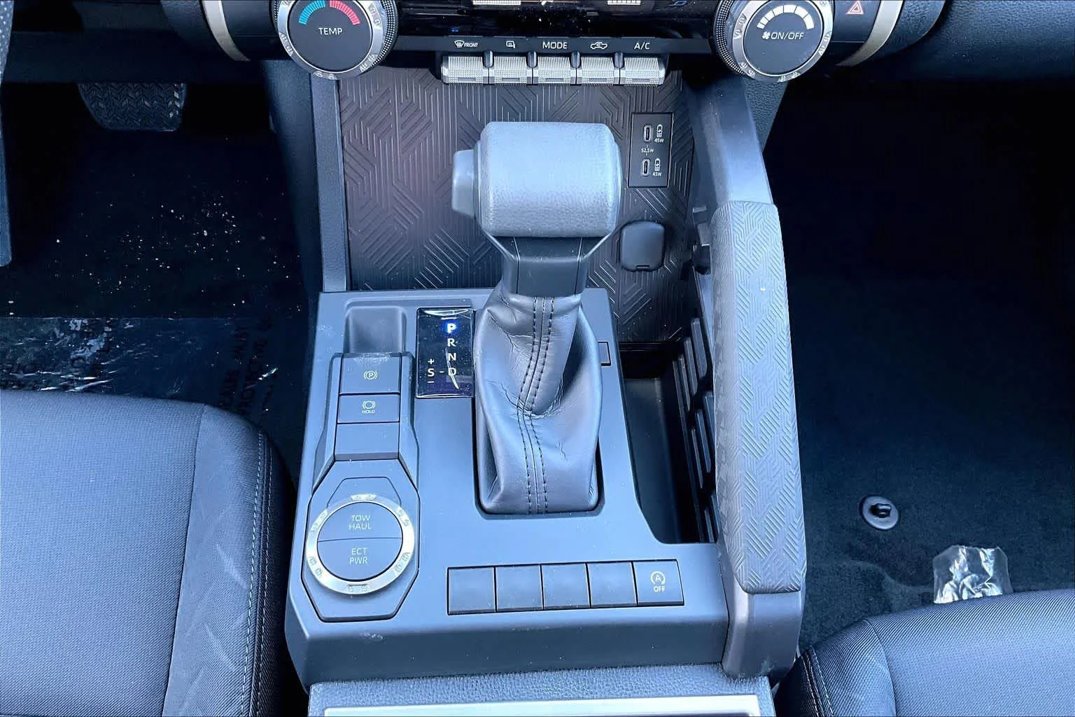 2026 Toyota Tacoma SR5 - Photo 18