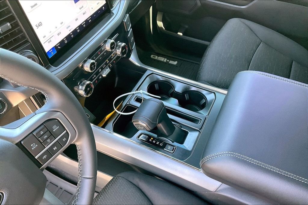 New 2026 Ford F-150 XLT 4D SuperCrew