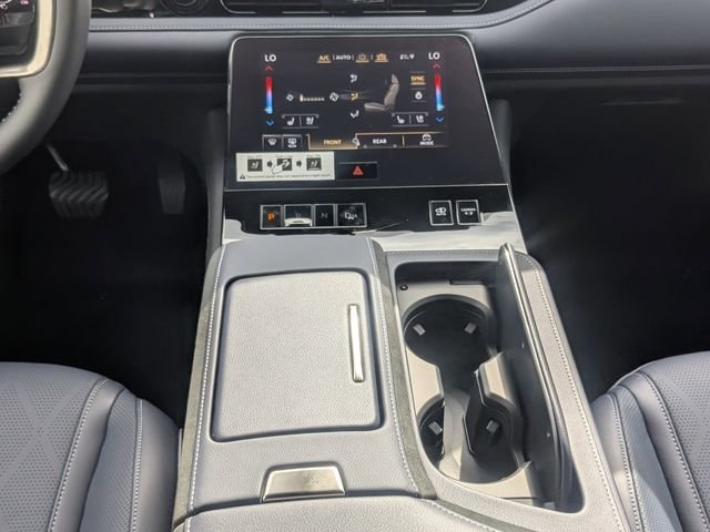 New 2026 RADIANT WHITE INFINITI Sport 4WD image 21