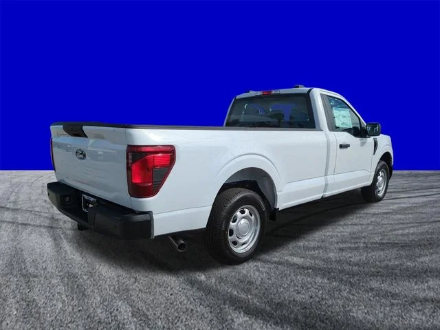 New 2026 Oxford White Ford XL image 4