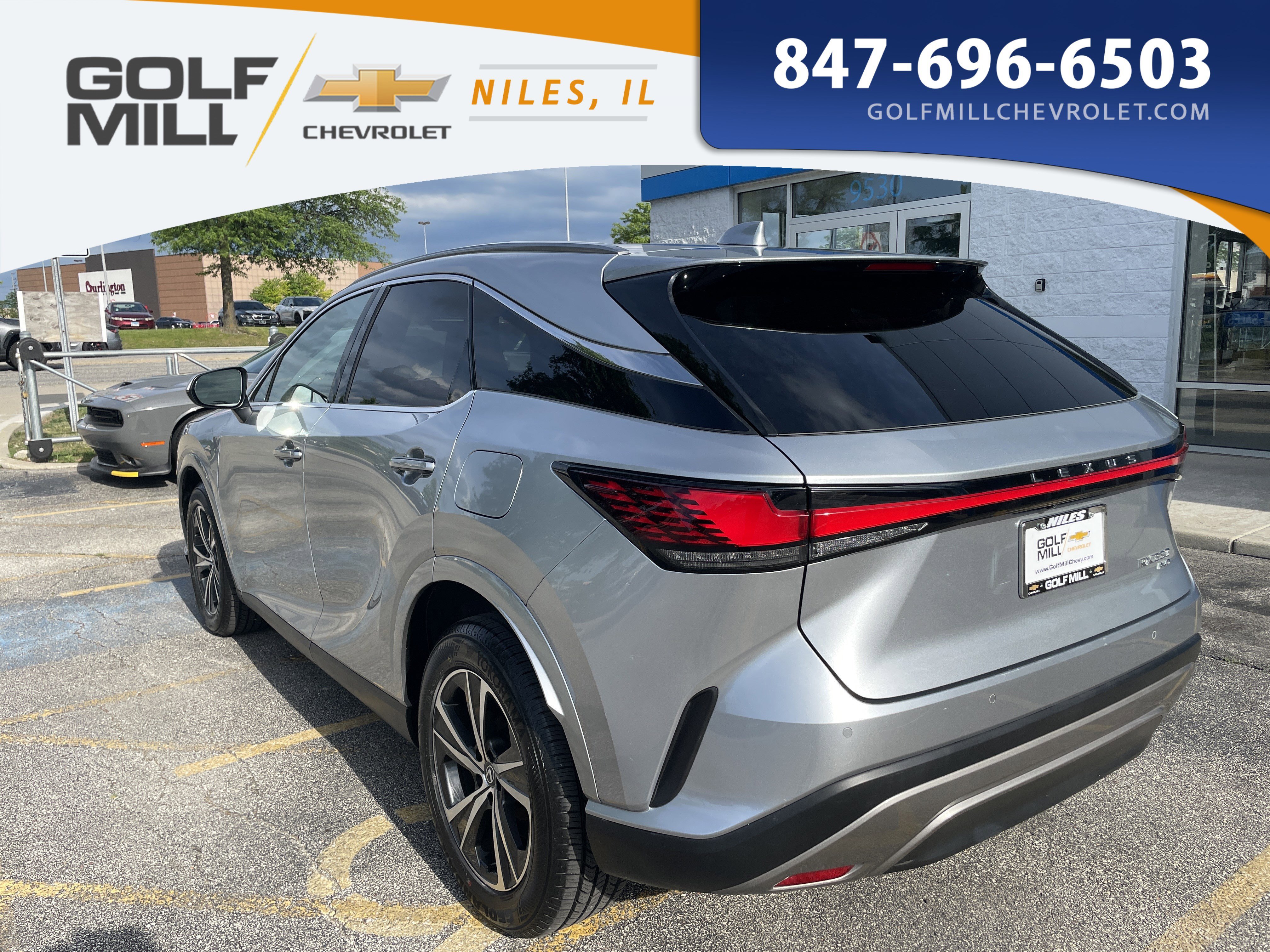 Used 2023 Silver Lexus RX 350 Premium image 8
